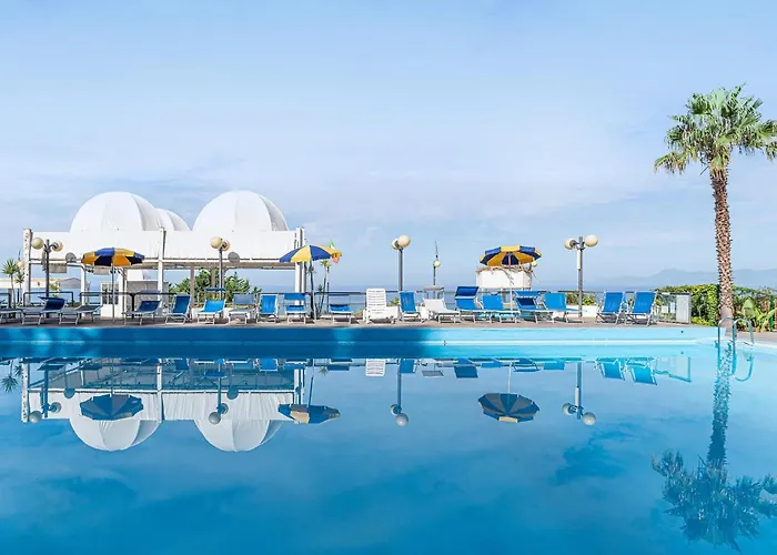 201 Апартаменты Агрополи